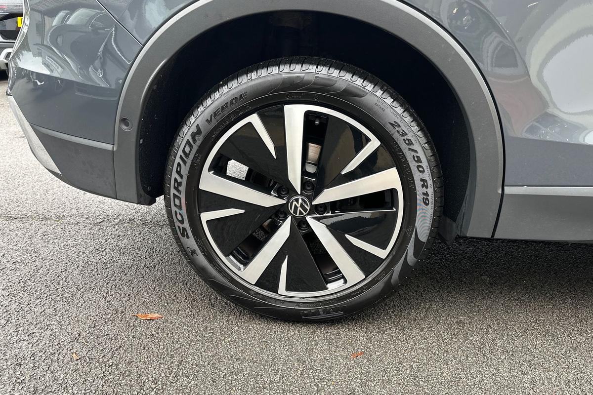 Used Volkswagen Tiguan 2024 for sale - 76831921: Photo 5