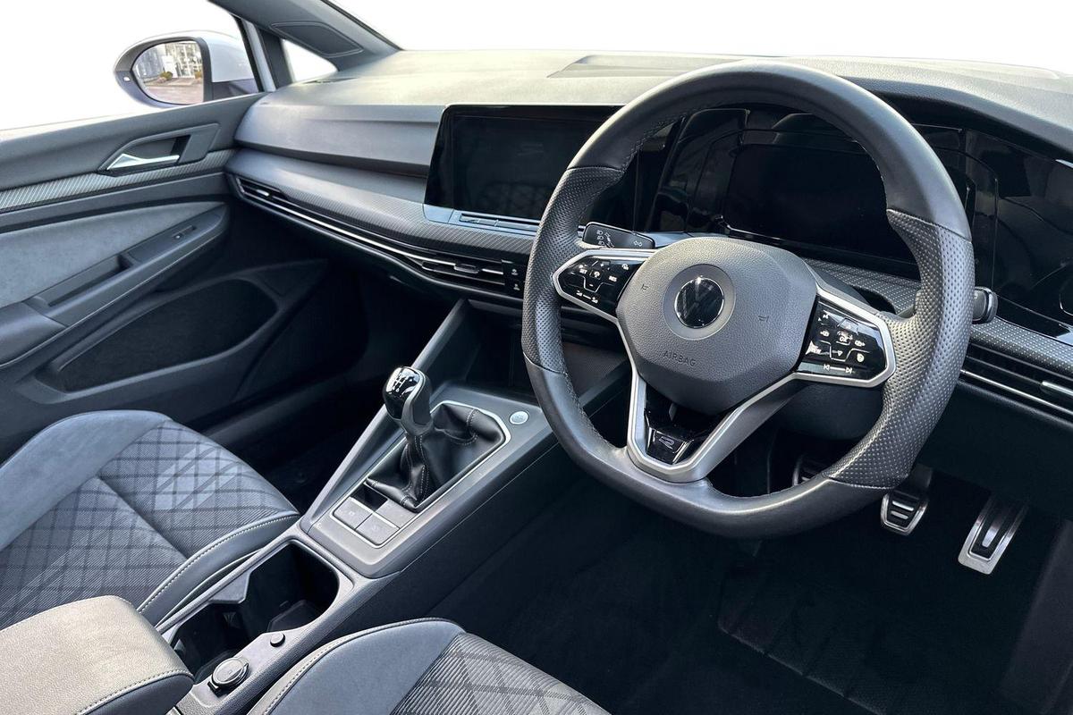 Used Volkswagen Golf 2021 for sale - 77542352: Photo 6