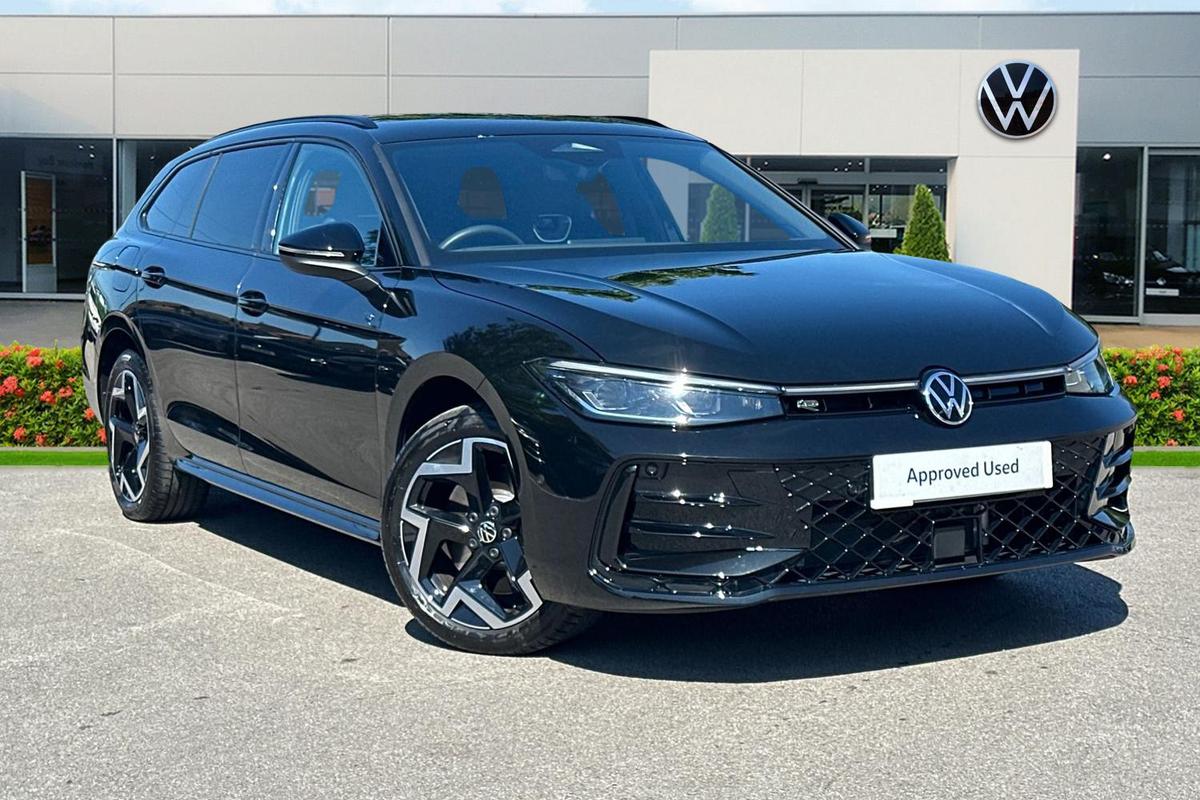 Used Volkswagen Passat 2025 for sale - 76680578: Photo 1