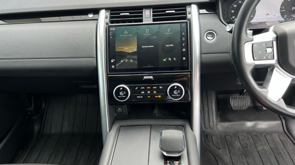 Used Land Rover Discovery 2023 for sale - 76868660: Photo 29