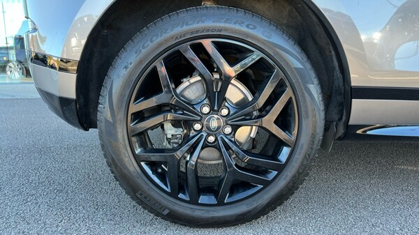 Used Land Rover Range Rover Evoque 2023 for sale - 76140019: Photo 31