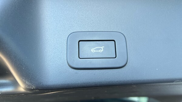 Used Land Rover Range Rover Evoque 2023 for sale - 76140019: Photo 53