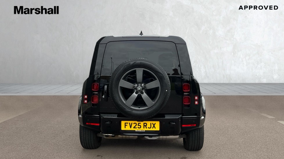 Used Land Rover Defender 2025 for sale - 76441942: Photo 6