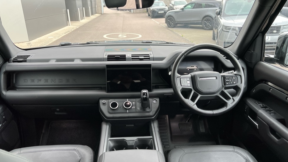 Used Land Rover Defender 2025 for sale - 76441942: Photo 9