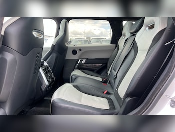 Used Land Rover Range Rover Sport 2021 for sale - 75542566: Photo