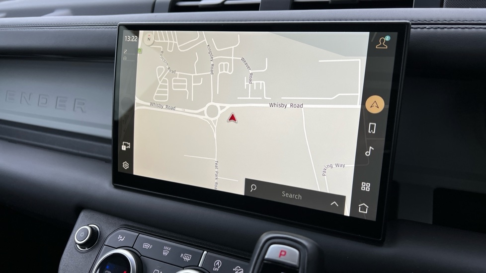 Used Land Rover Defender 2024 for sale - 76874939: Photo 11