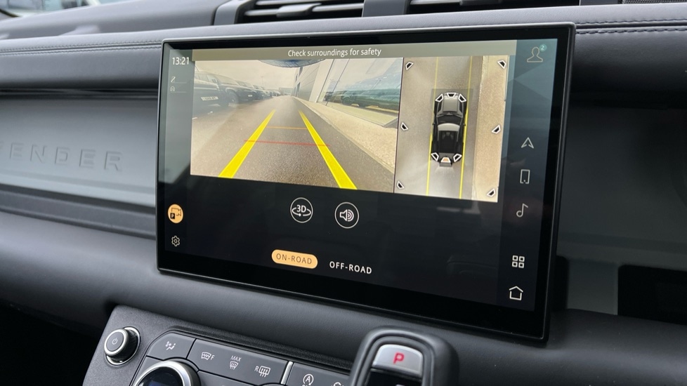 Used Land Rover Defender 2024 for sale - 76874939: Photo 12