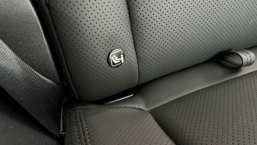 Used Land Rover Defender 2024 for sale - 76874939: Photo 50