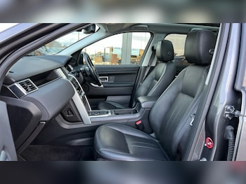 Used Land Rover Discovery Sport 2018 for sale - 76140099: Photo 3
