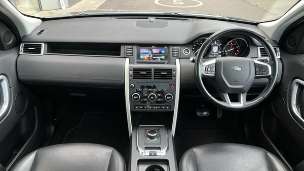 Used Land Rover Discovery Sport 2018 for sale - 76140099: Photo 9
