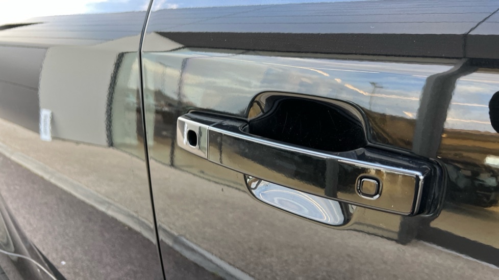 Used Land Rover Defender 2024 for sale - 76459112: Photo 47