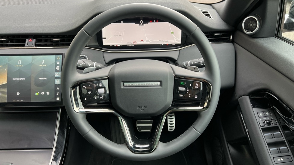 Used Land Rover Range Rover Evoque 2025 for sale - 76272825: Photo 15