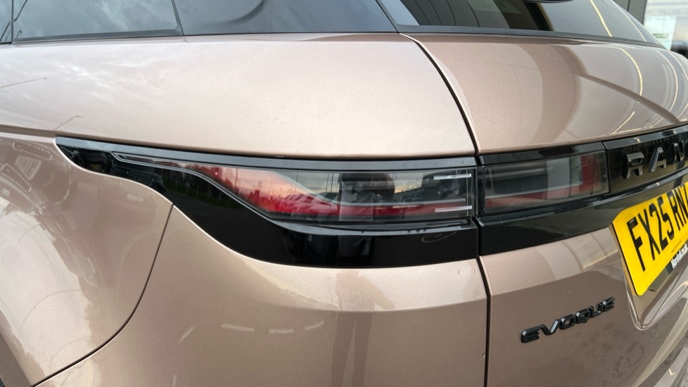 Used Land Rover Range Rover Evoque 2025 for sale - 76272825: Photo 19