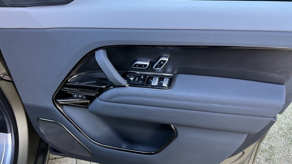 Used Land Rover Range Rover Sport 2023 for sale - 76873169: Photo 23