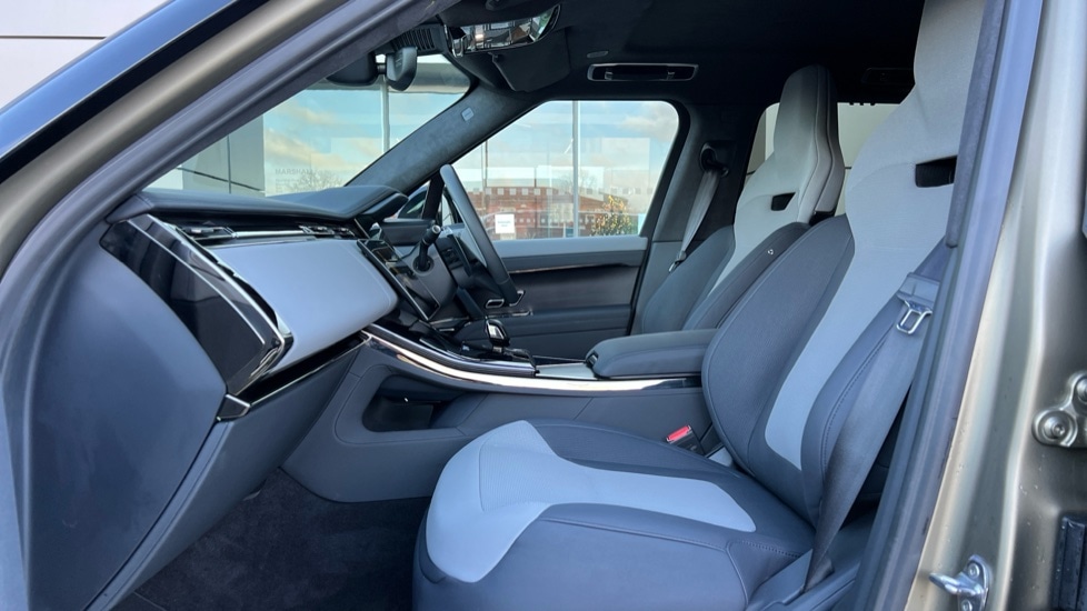 Used Land Rover Range Rover Sport 2023 for sale - 76873169: Photo 3