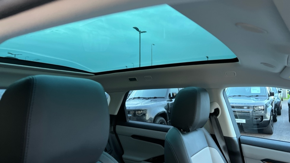 Used Land Rover Range Rover Evoque 2023 for sale - 77075809: Photo 21