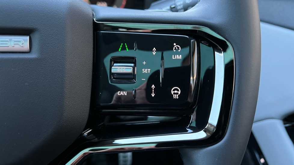 Used Land Rover Range Rover Evoque 2023 for sale - 77075809: Photo 38