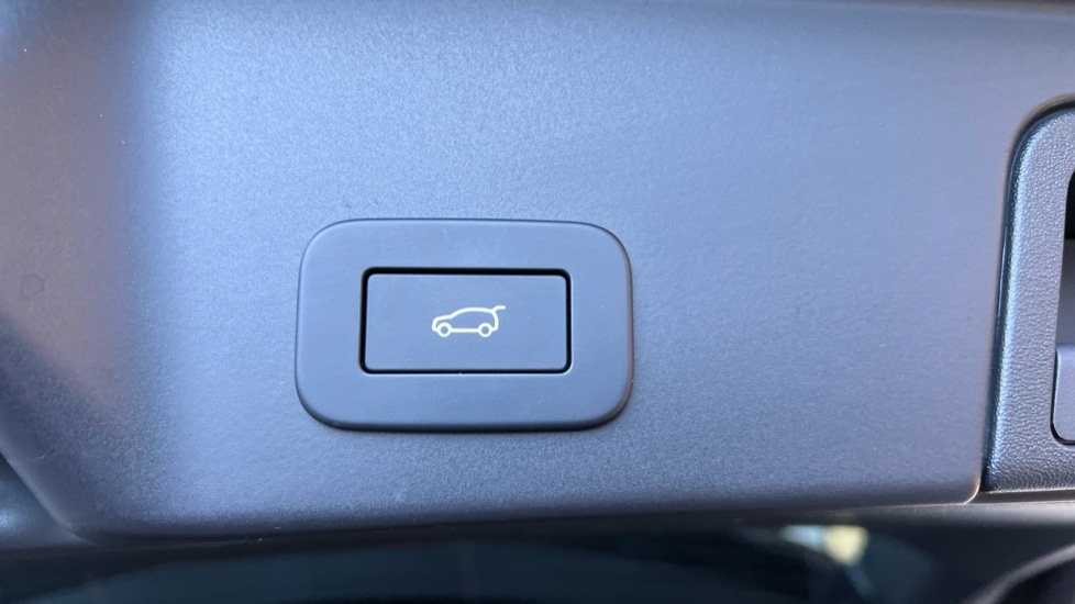 Used Land Rover Range Rover Evoque 2023 for sale - 77075809: Photo 56