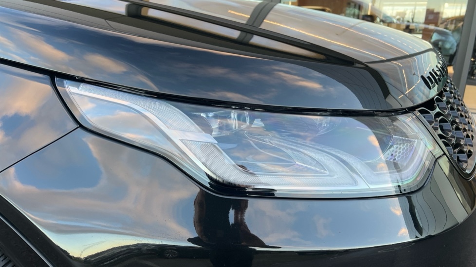 Used Land Rover Discovery Sport 2023 for sale - 76873702: Photo 17