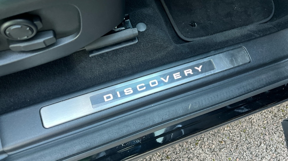 Used Land Rover Discovery Sport 2023 for sale - 76873702: Photo 24