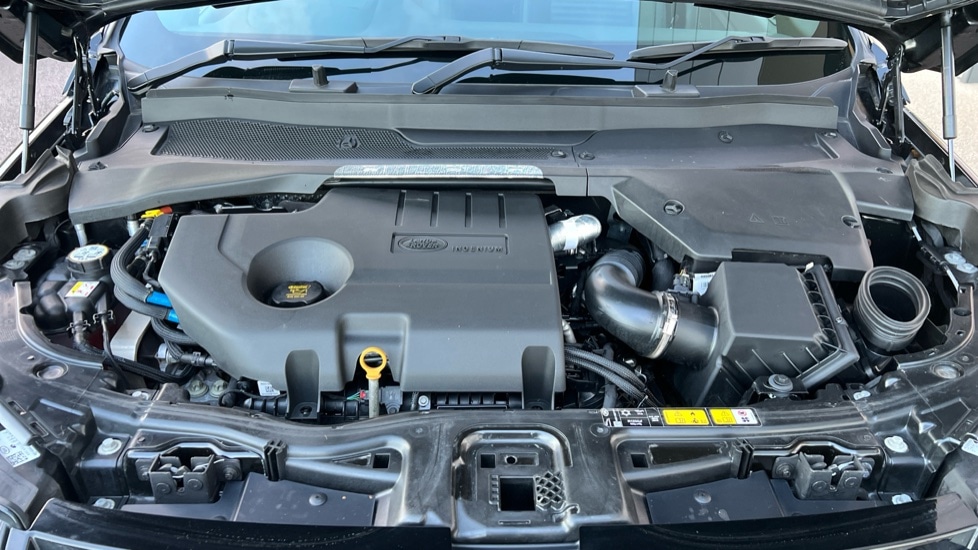 Used Land Rover Discovery Sport 2023 for sale - 76873702: Photo 30