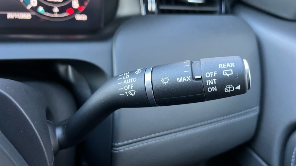 Used Land Rover Discovery Sport 2023 for sale - 76873702: Photo 38