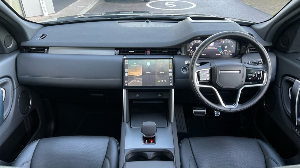 Used Land Rover Discovery Sport 2023 for sale - 76873702: Photo 9