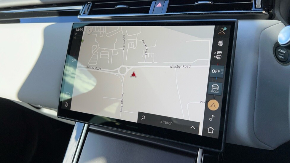 Used Land Rover Range Rover Velar 2025 for sale - 76161254: Photo 11