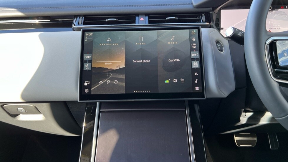 Used Land Rover Range Rover Velar 2025 for sale - 76161254: Photo 14