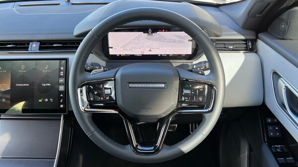 Used Land Rover Range Rover Velar 2025 for sale - 76161254: Photo 15