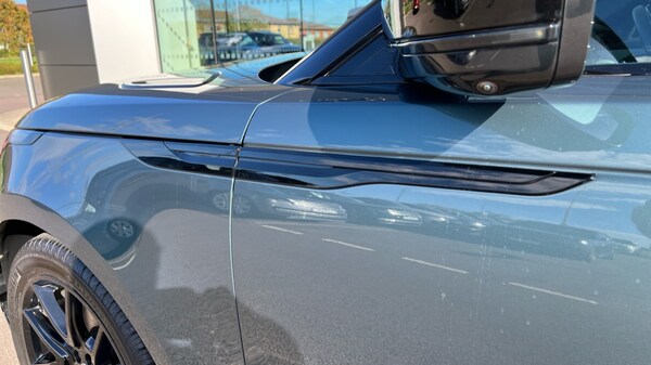 Used Land Rover Range Rover Velar 2025 for sale - 76161254: Photo 20