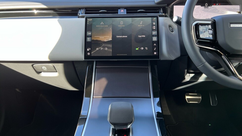 Used Land Rover Range Rover Velar 2025 for sale - 76161254: Photo 29