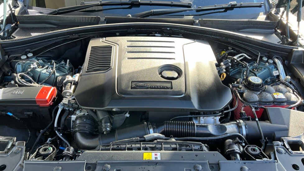 Used Land Rover Range Rover Velar 2025 for sale - 76161254: Photo 30