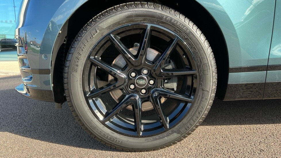 Used Land Rover Range Rover Velar 2025 for sale - 76161254: Photo 32