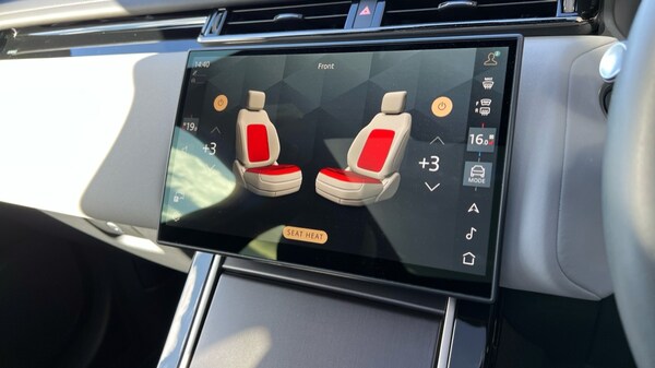 Used Land Rover Range Rover Velar 2025 for sale - 76161254: Photo 44