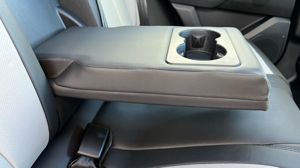 Used Land Rover Range Rover Velar 2025 for sale - 76161254: Photo 50