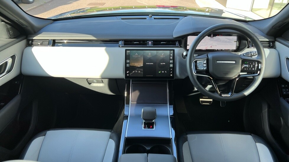 Used Land Rover Range Rover Velar 2025 for sale - 76161254: Photo 9