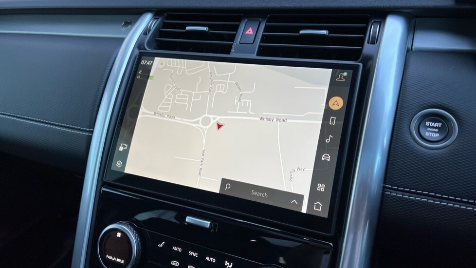 Used Land Rover Discovery 2024 for sale - 76018128: Photo 11