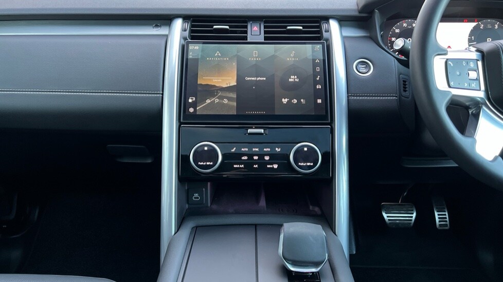 Used Land Rover Discovery 2024 for sale - 76018128: Photo 29