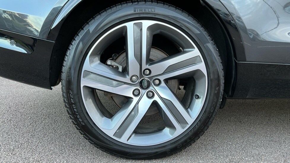 Used Land Rover Discovery 2024 for sale - 76018128: Photo 31