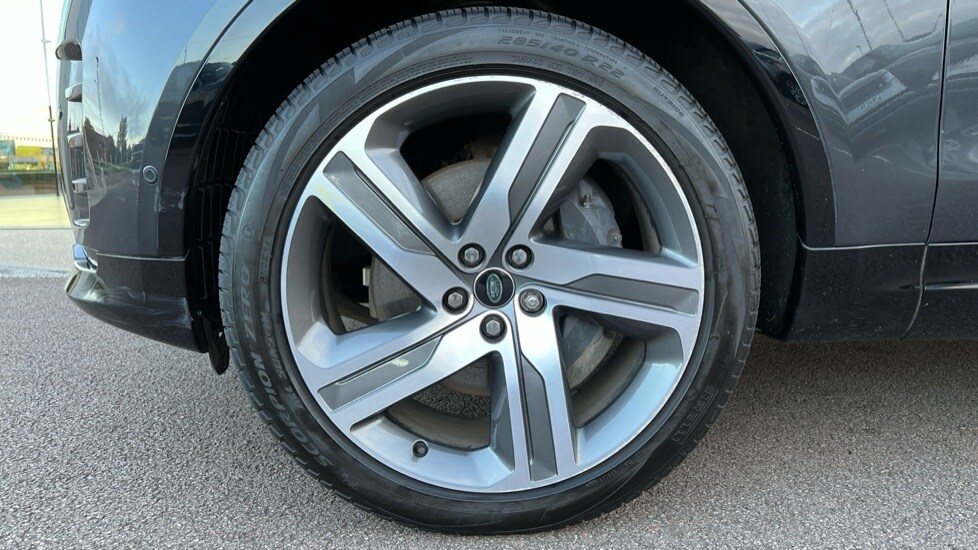 Used Land Rover Discovery 2024 for sale - 76018128: Photo 32