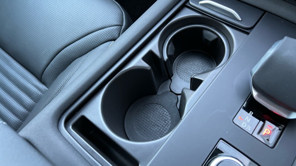 Used Land Rover Discovery 2024 for sale - 76018128: Photo 49