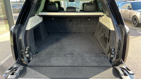 Used Land Rover Range Rover 2023 for sale - 76248634: Photo 10