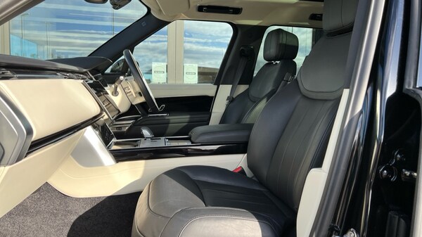 Used Land Rover Range Rover 2023 for sale - 76248634: Photo 3
