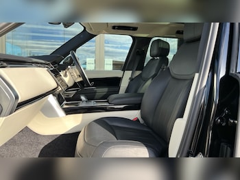 Used Land Rover Range Rover 2023 for sale - 76248634: Photo 3