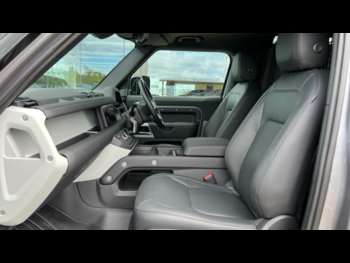 Used Land Rover Defender 2024 for sale - 74722649: Photo