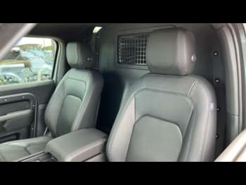 Used Land Rover Defender 2024 for sale - 74722649: Photo