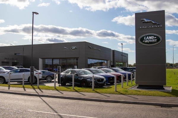 Used Land Rover Discovery 2023 for sale - 75591067: Photo 12
