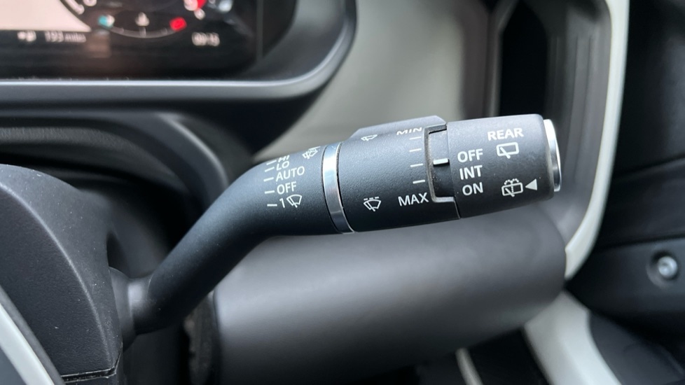 Used Land Rover Defender 2022 for sale - 76796307: Photo 37