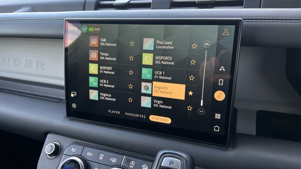 Used Land Rover Defender 2022 for sale - 76796307: Photo 41